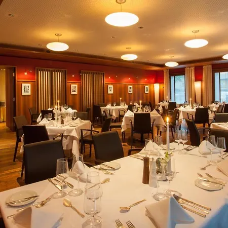 Gude 4* Kassel