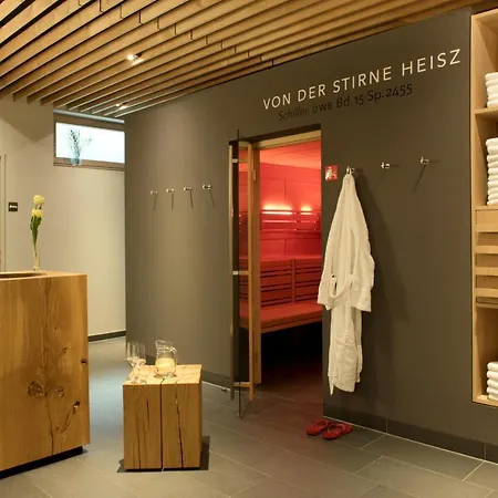 Hotel Gude