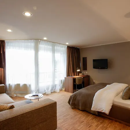 Gude 4* Kassel