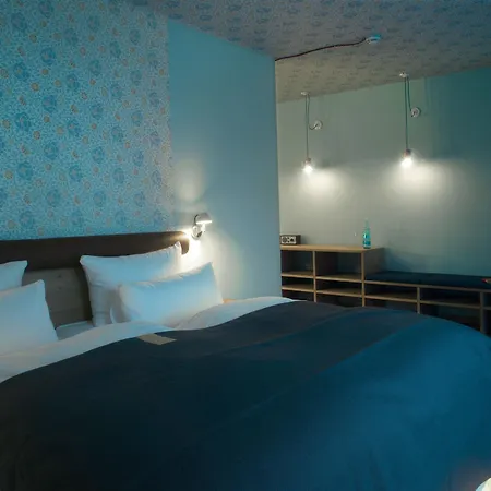 Hotel Gude 4*