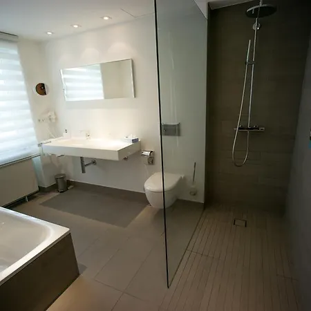 מלון Gude קאסל